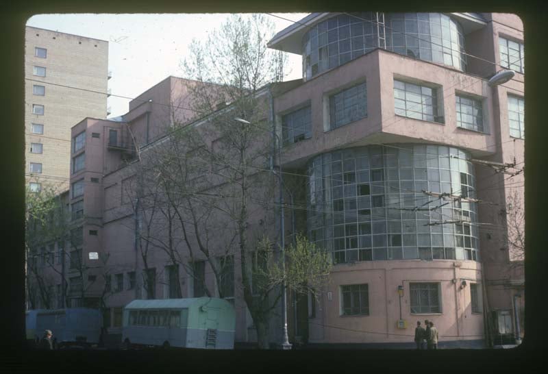 ZUEV HOUSE OF CULTURE, LESNAIA STREET 18 / SECOND LESNOI LANE (L